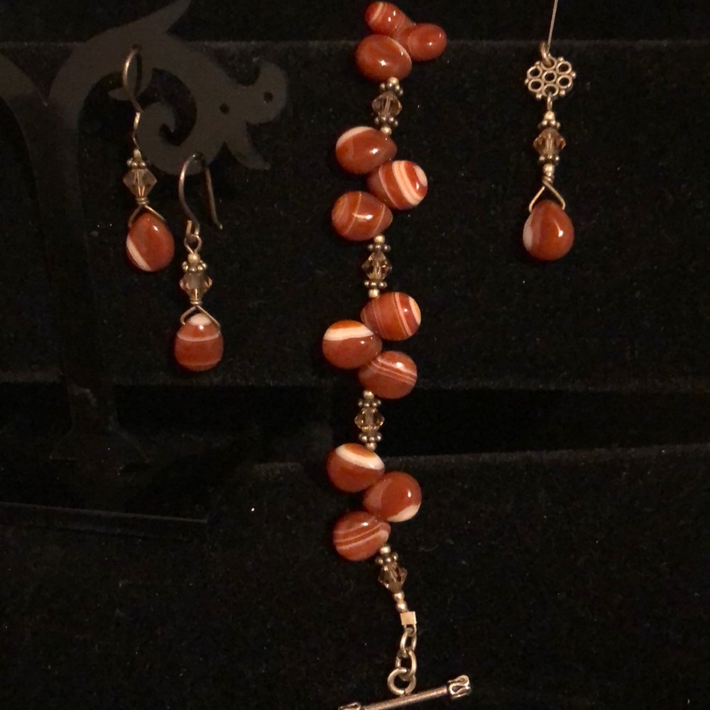 Sterling .925 Carnelian & Swarovski Crystal   Set